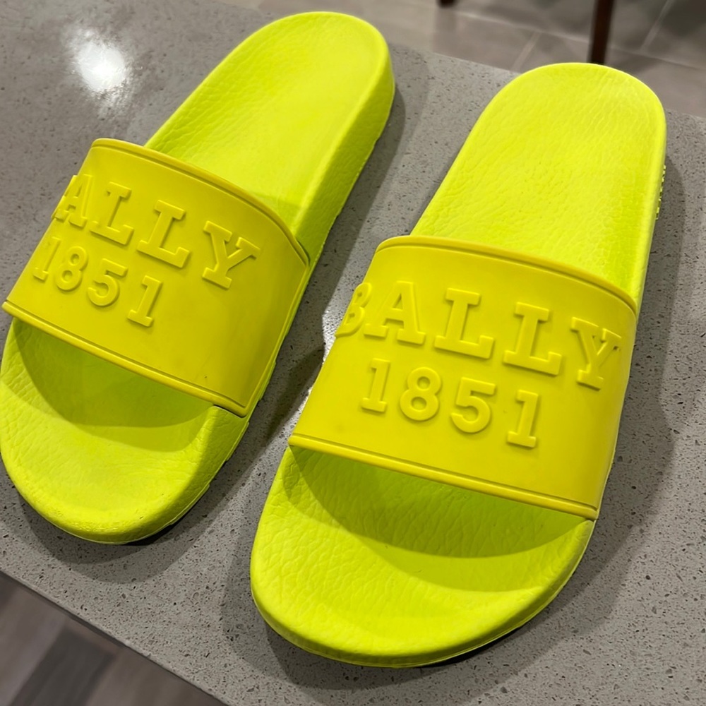 BALLY slides size:7